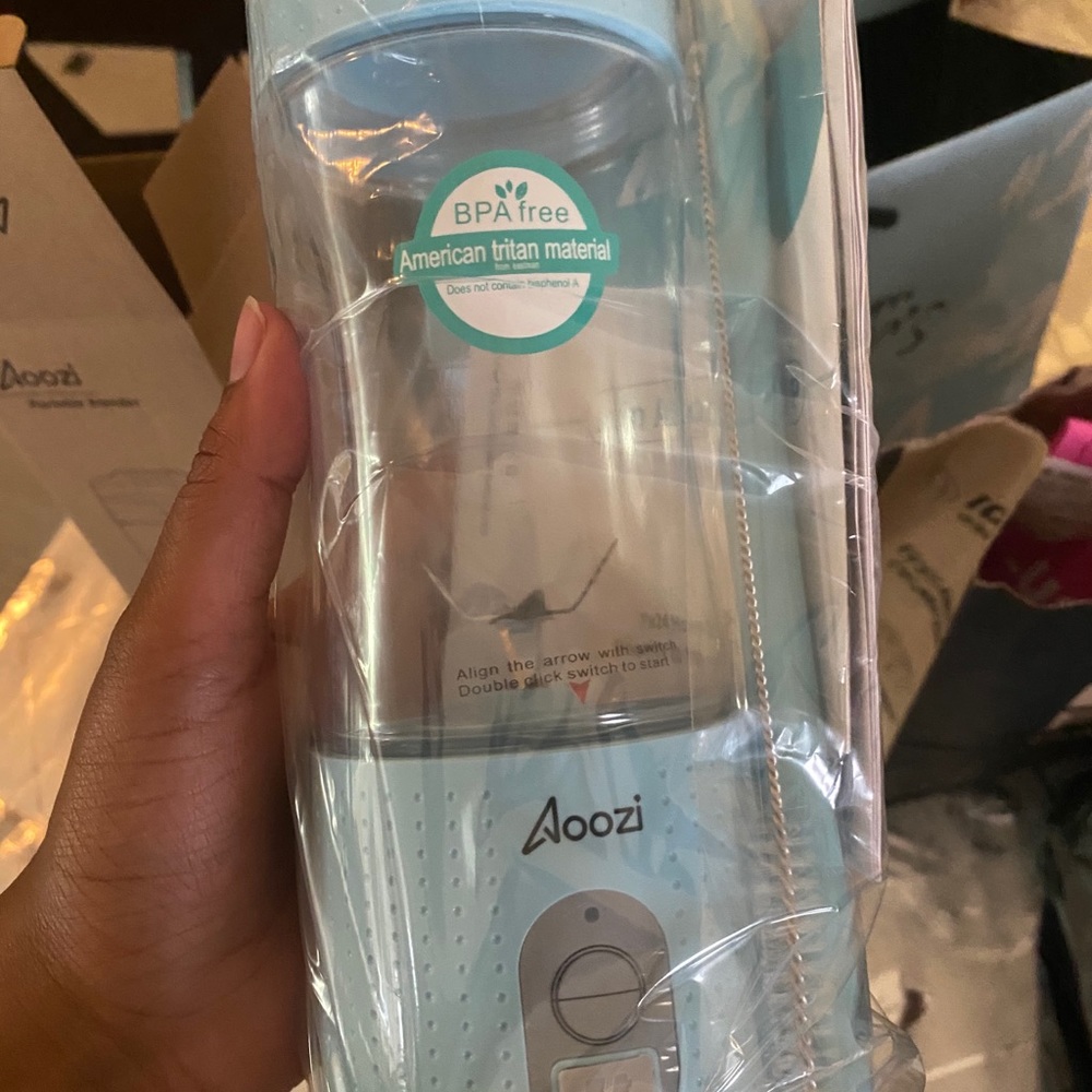 Portable blender/cup